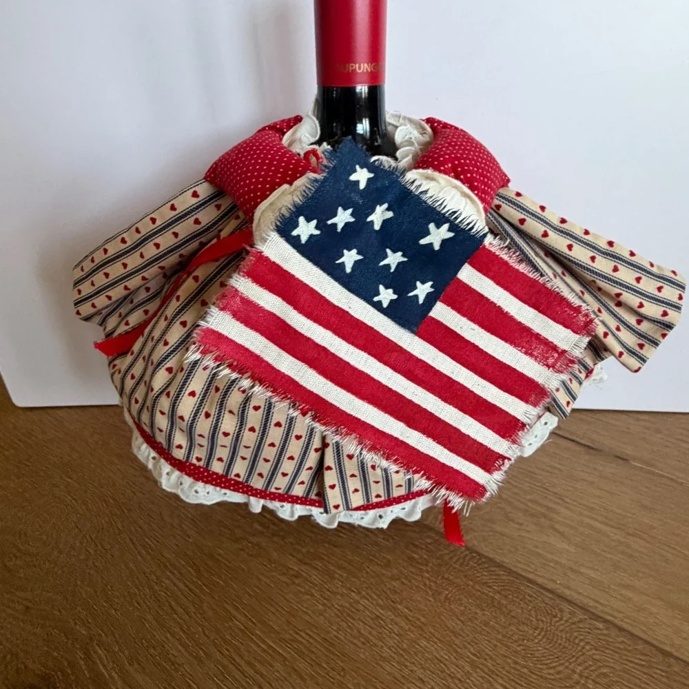 Vintage Holiday Wine Bottle Covers Lot of 5 Seasonal Decor Patriotic Easter Fall
